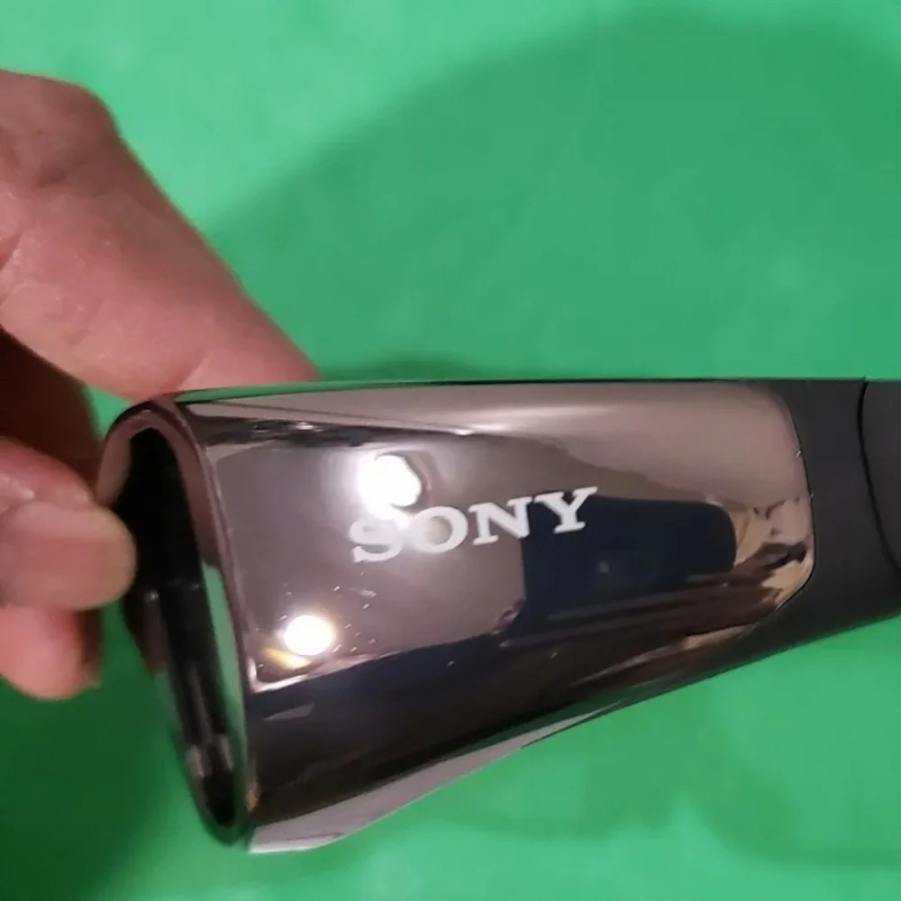 Sony TDG-BR100 3D Glasses (x2) NIB Tag has not been pulled from batteries yet